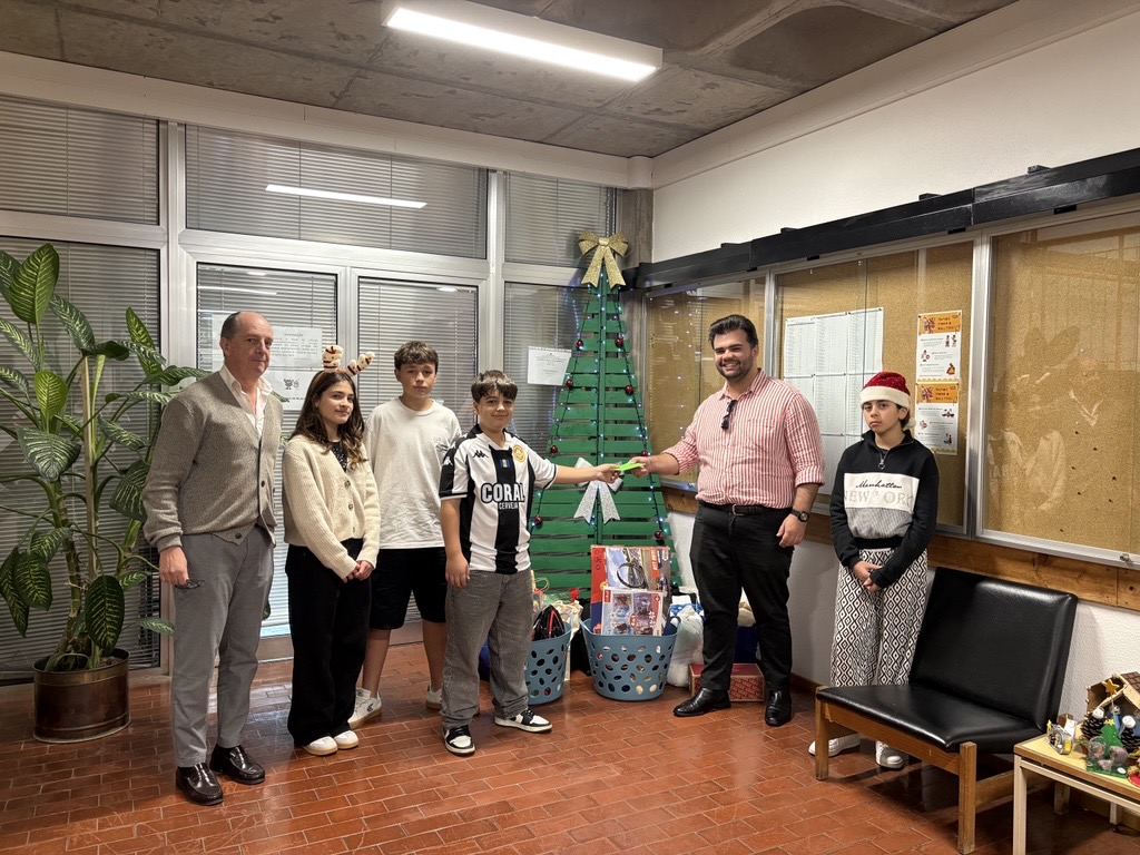 Torneio de Voleibol Solidário